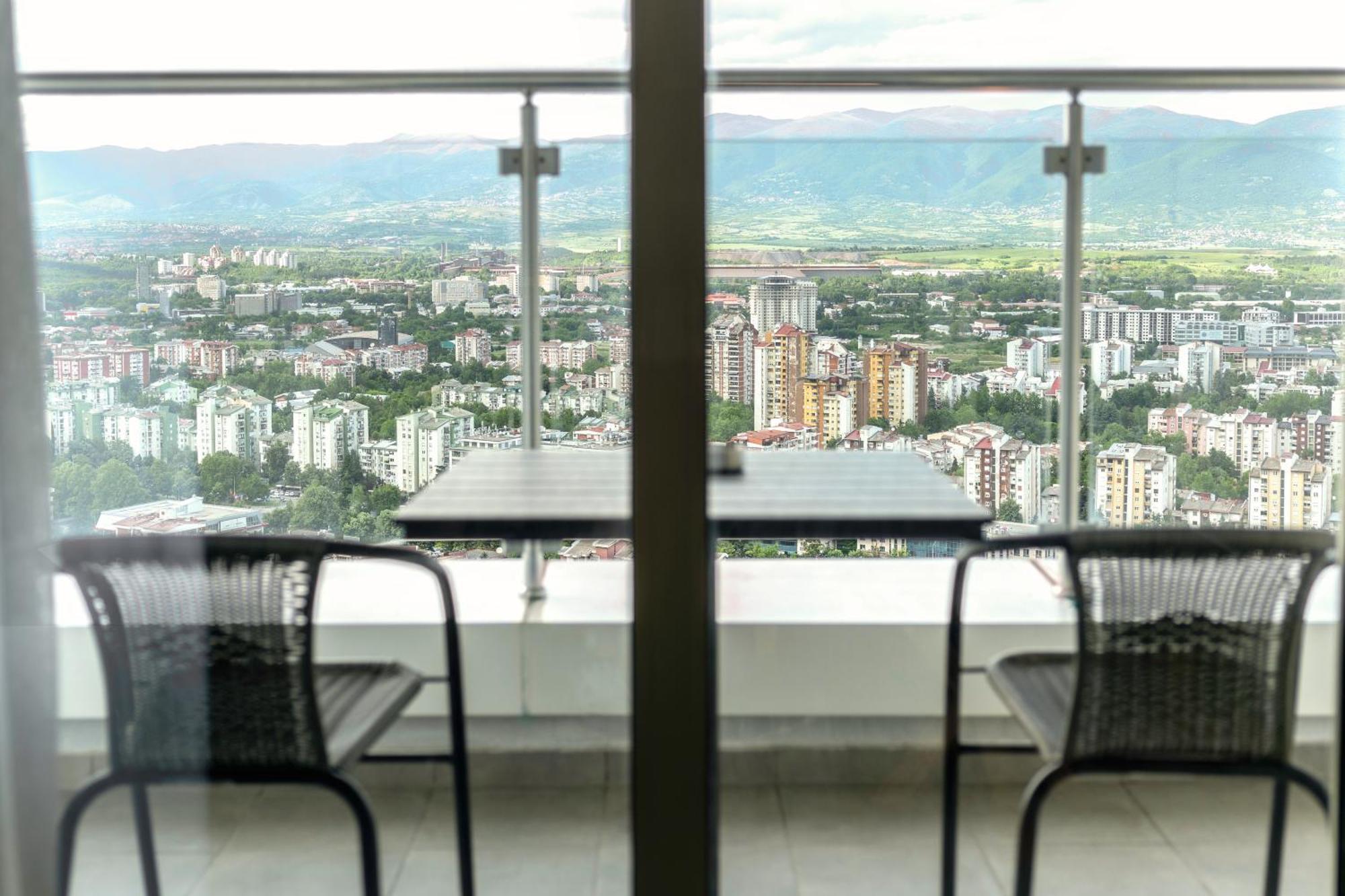 33Rd Floor Twin Apartments In Cevahir Sky City Complex With Pool, Spa, Fitness And Parking Included In Price سكوبجي المظهر الخارجي الصورة